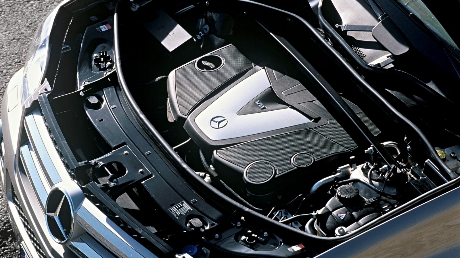 Под капотом Mercedes-Benz GL 320 CDI (X164) '2006–09э
