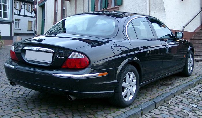 Jaguar S-type 2002 - 2004